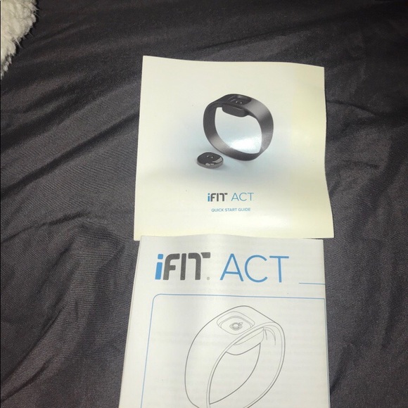 iFit ACT activity tracker - Picture 4 of 4